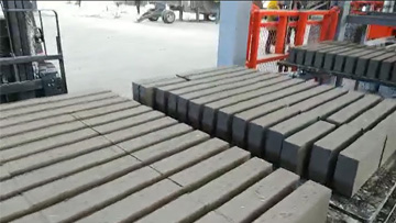 液壓磚機處理固廢、泥巴磚